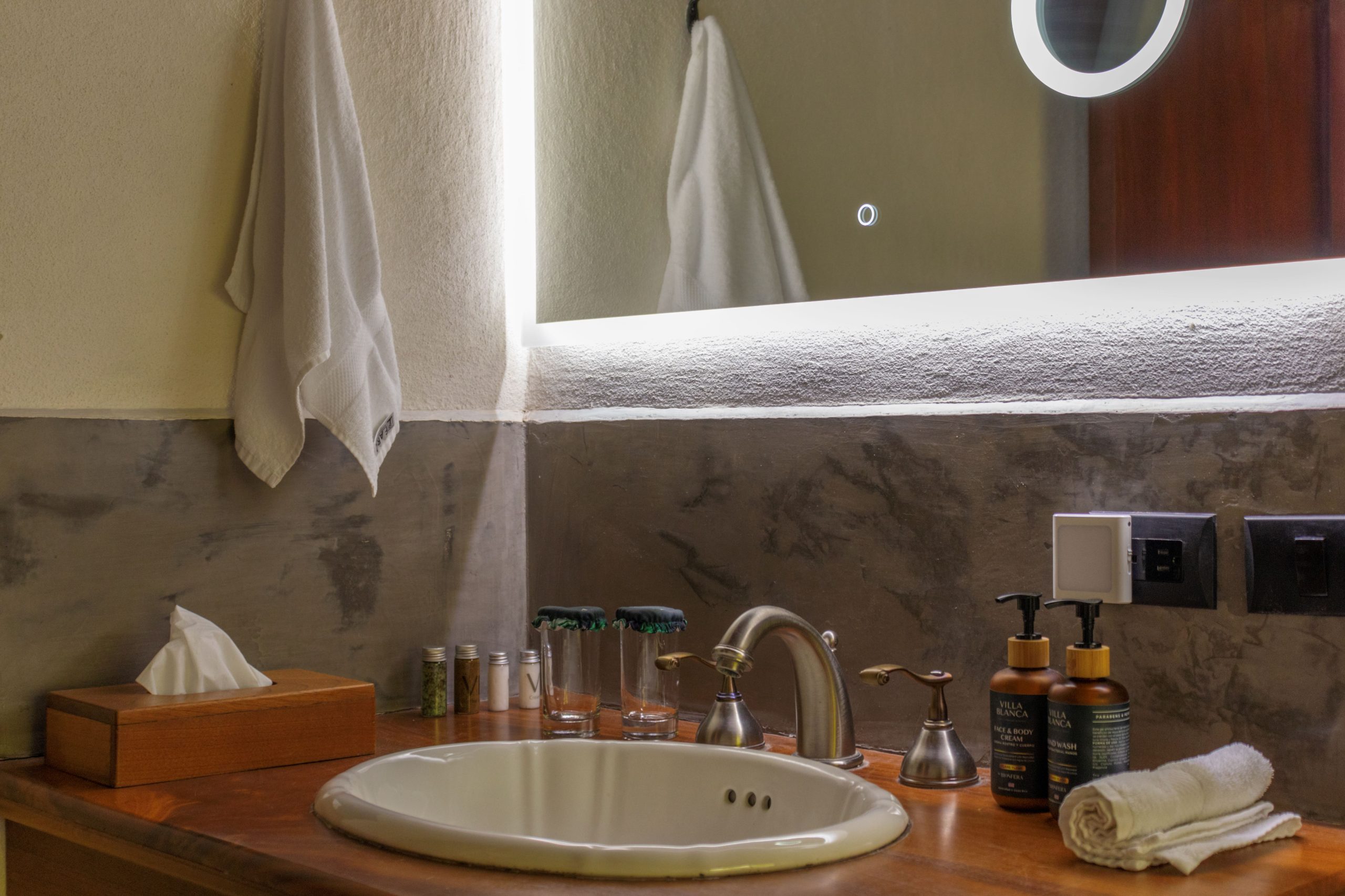 Silencio Suite restroom