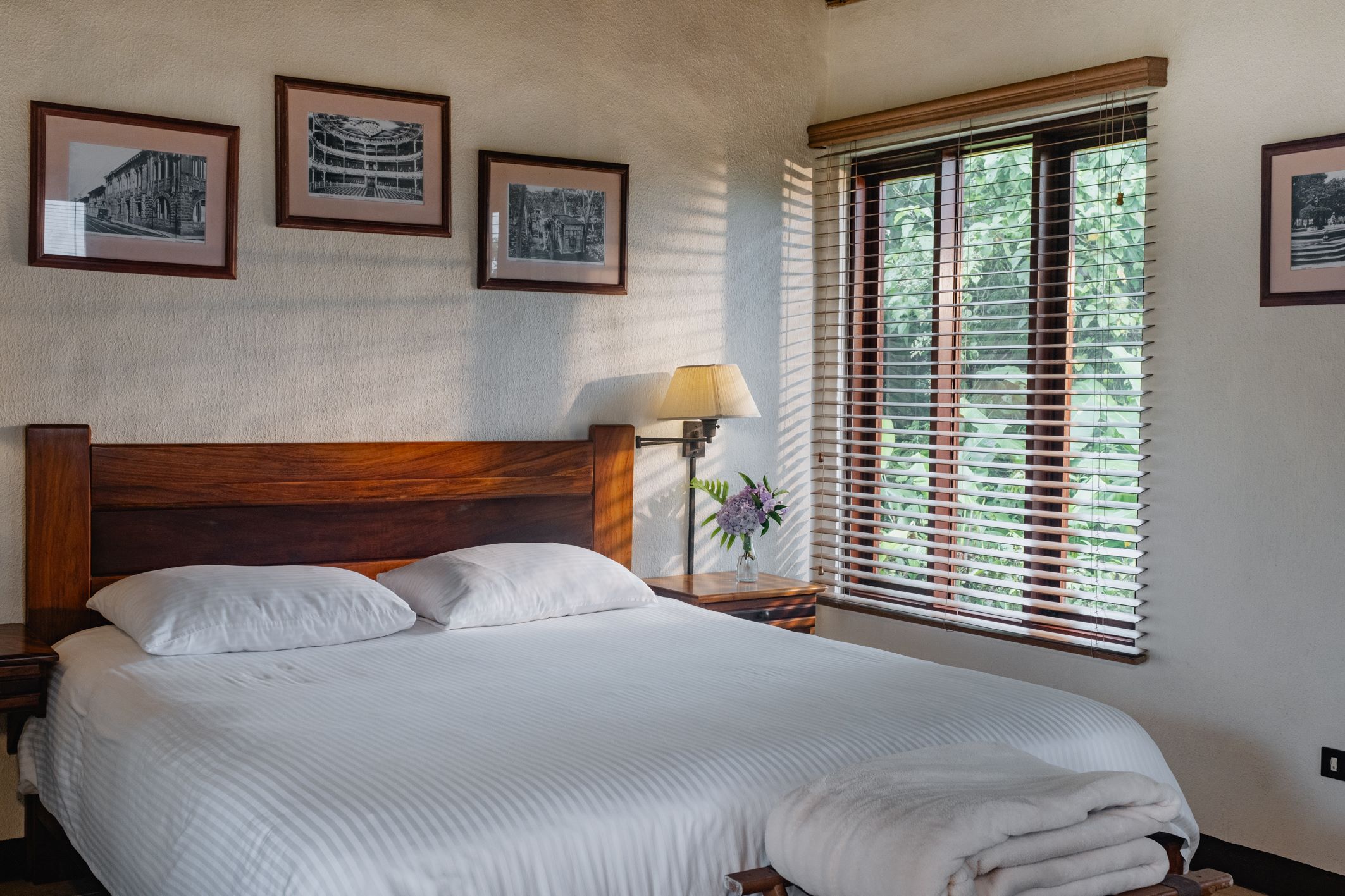 CASITAS & GUEST LODGING